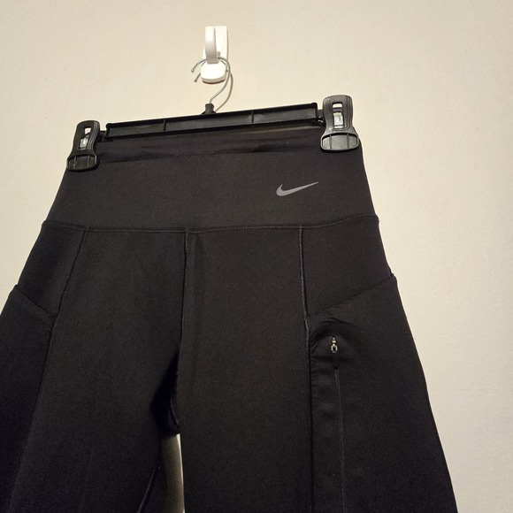 Nike Dry Fit Mid-Rise Cropped Scuba Leggings Womens SM Running Black DQ5908-010 - Picture 3 of 11